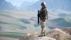 Hills weapons Guns Army soldiers military German firearms 