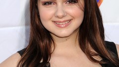 Hollywood Actress brunettes models Ariel Winter