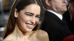 Hollywood game of thrones long hair brunettes emilia clarke red 