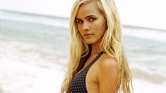 Isabel Lucas