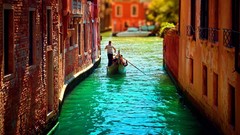 Italy canal cityscapes tilt-shift Venetzia gondol venedik