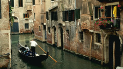 Italy gondolas cityscapes buildings