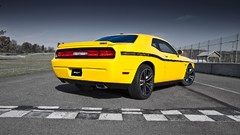 Jackets dodge challenger Dodge Challenger SRT8 yellow cars