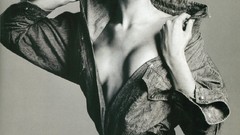 Jeans jackets lipstick green eyes brunettes cleavage 