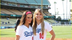 Jessica lowndes aimee teegarden