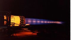 Jet martin Lockheed amp pratt whitney