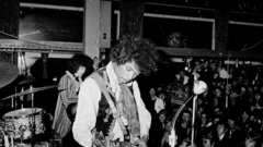 Jimi hendrix guitars