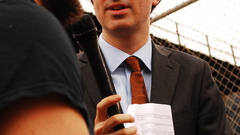 John Oliver thread high