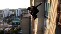 Jump parkour Banlieue 13 Ultimatum David Belle Free Running
