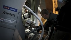 Jump Sports Red Bull Felix Baumgartner base jumping extreme 