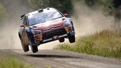 Jumping dust rally racing