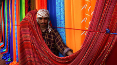 Karachi pakistan market high