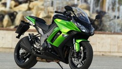 Kawasaki Z1000SX motorbikes
