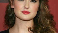 Kaylee defer