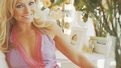 Kelly ripa Glamour shoot