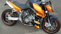 KTM vehicles motorbikes
