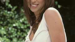 Lacey Chabert white dress