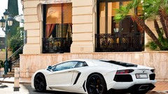 Lamborghini bar attila