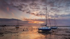 Landscapes nature fire dawn Boats United Kingdom Essex