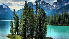 Landscapes nature Islands forests emerald snowy peaks maligne 