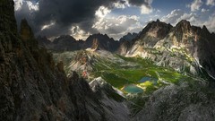 Landscapes nature water Mountains clouds Green Italy lakes 
