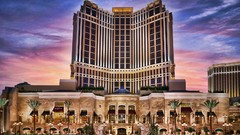 Las Vegas houses hotels Las Vegas Strip