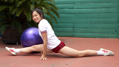 Legs woman asians gym