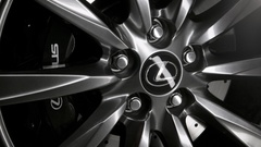 Lexus Another through look 2008 had