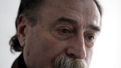 Lh ua tcherno portrait