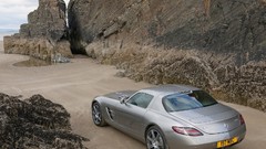 Light cars Mercedes-Benz sls amg Mercedes-Benz SLS AMG E-Cell