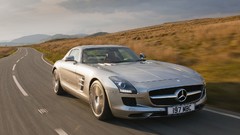 Light cars Mercedes-Benz sls amg Mercedes-Benz SLS AMG E-Cell