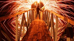 Light Event Horizon effects light trails