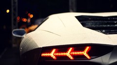Lights cars close-up Lamborghini vehicles waterdrops 