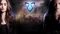 Lily Collins 2014 jamie campbell bower movie posters The Mortal 