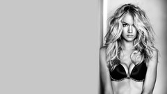 Lingerie blondes woman models