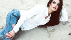 Lips brunettes Andrieu Monika