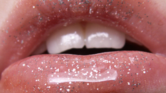 Lips Glitter lip gloss