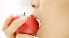 Lips tomatoes bite
