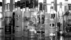 Liquor multiscreen smirnoff Svedka