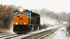 Locomotives trains csx railroad