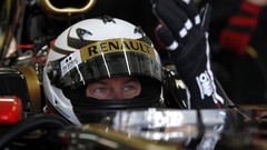 Lotus helmet Renault formula one Kimi Raikkonen