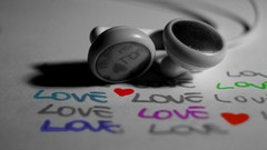 Love Music earphones