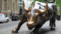 Manhattan statues Bull Wall Street