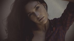 Marco models Valentina