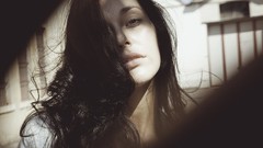 Marco models Valentina