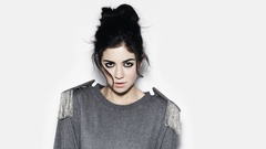 Marina and the diamonds