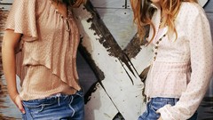 Mary-kate olsen ashley olsen