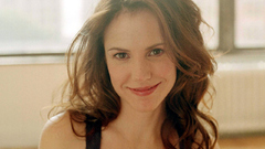 Mary-louise parker
