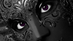 Masks carnivals purple eyes