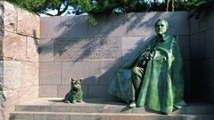 Men Dogs statues architecture Washington DC Franklin D. 